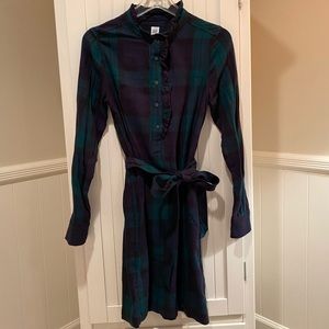 Gap ruffled plaid belted shirt dress. Size XS.